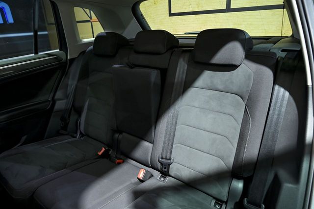 Volkswagen Tiguan   Sport 2.0 TDI 140kW 190CV 4Motion DSG 