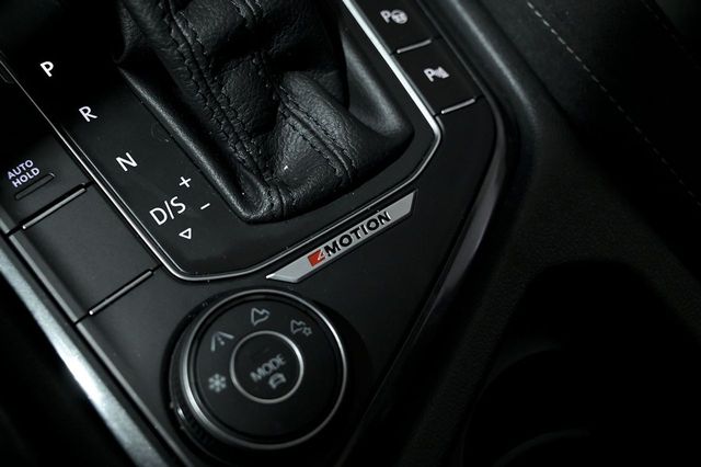 Volkswagen Tiguan   Sport 2.0 TDI 140kW 190CV 4Motion DSG 