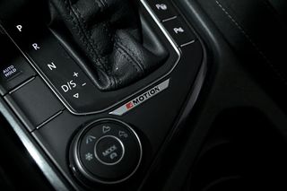 Volkswagen Tiguan   Sport 2.0 TDI 140kW 190CV 4Motion DSG