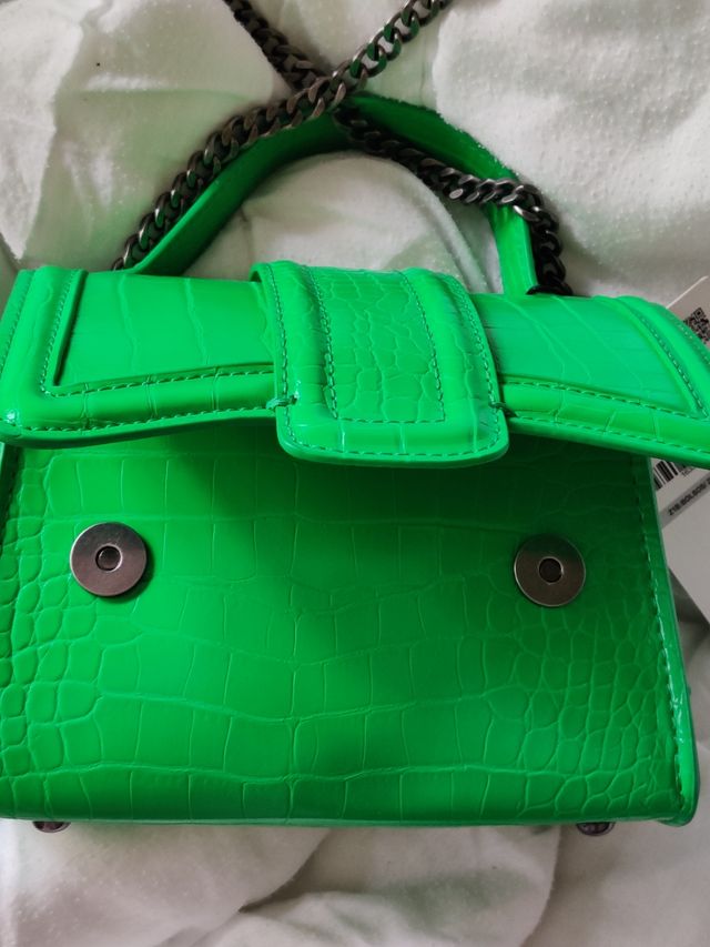 Bolso mini city verde de Zara