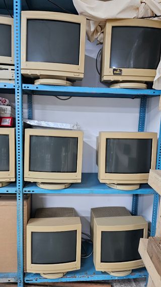 Macintosh 16" Color Display