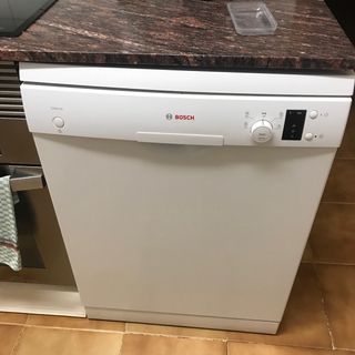 CESTA inferior lavavajillas Bosch.