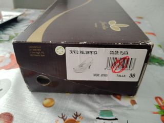 Zapato de tacones elegante