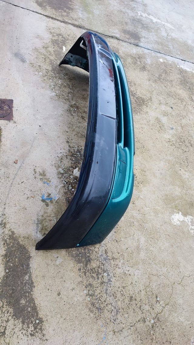 Paragolpes delantero Saxo