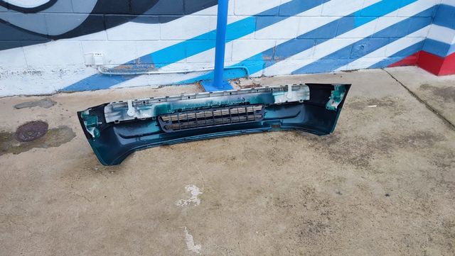 Paragolpes delantero Saxo