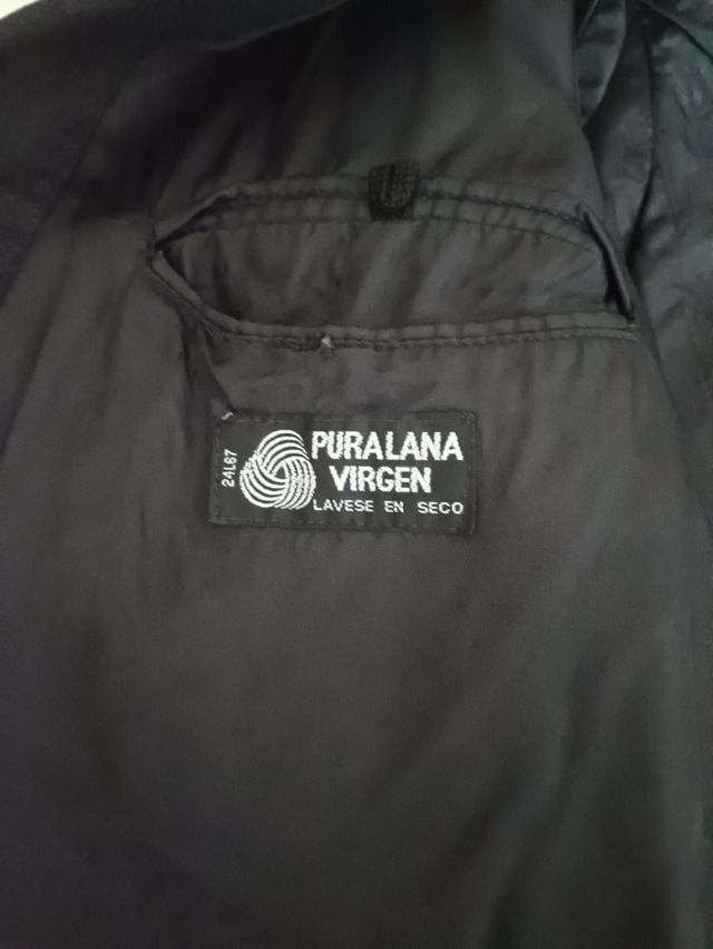 Vendo chaqueta Yves Saint Laurent, talla S, mareng