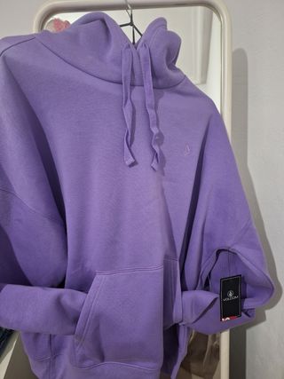 Sudadera volcom nueva con etiqueta