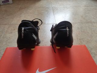 Botas fútbol Nike 