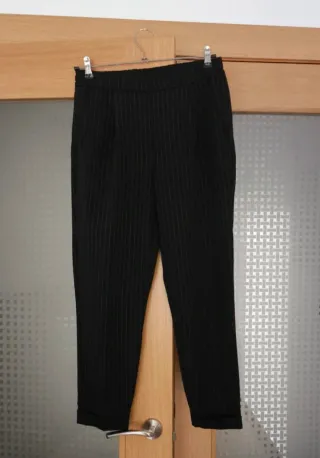 Pantalones negro grisaceo de Lefties