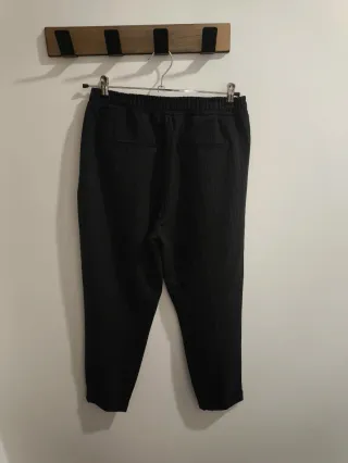 Pantalones negro grisaceo de Lefties