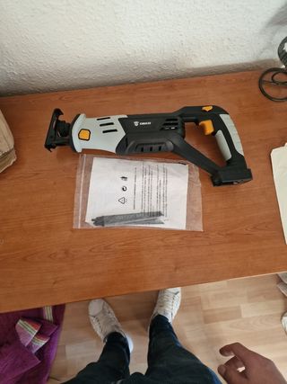 Sierra Electrica Deko nueva