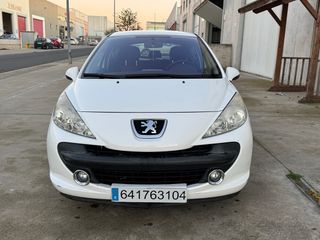 Peugeot 207 1.6 HDI 90 CV