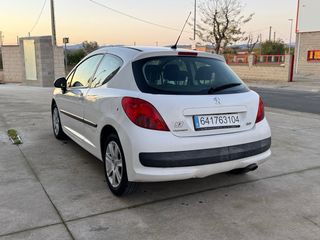 Peugeot 207 1.6 HDI 90 CV