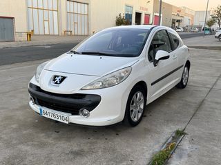 Peugeot 207 1.6 HDI 90 CV