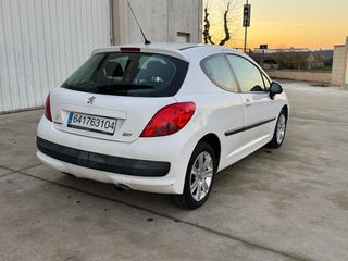 Peugeot 207 1.6 HDI 90 CV