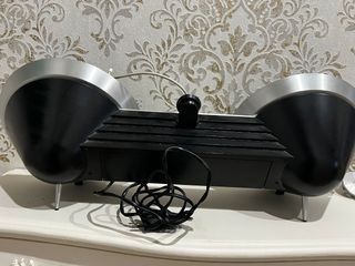 Bang & Olufsen Beosound 8 Altavoces