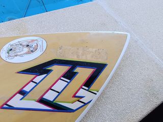 Tabla kitesurf strapless North