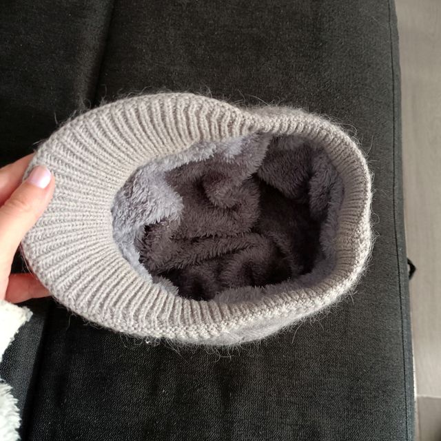 Gorro con visera para el frío ❄️