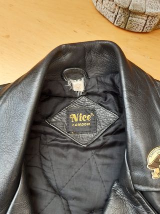 Cazadora de cuero moto