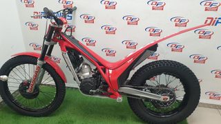 GAS GAS TXT 250 RC 2025 SEMINUEVA