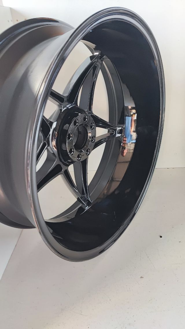 Cerchio  posteriore  mv agusta  brutale 920 990