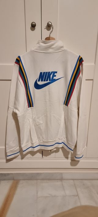 Chaqueta Nike