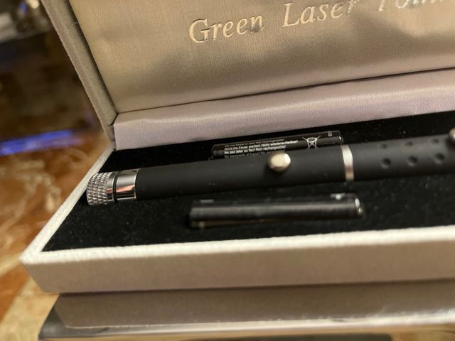 Puntero làser verde