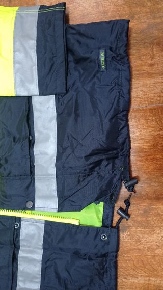 ROPA DE TRABAJO, a estrenar  XL