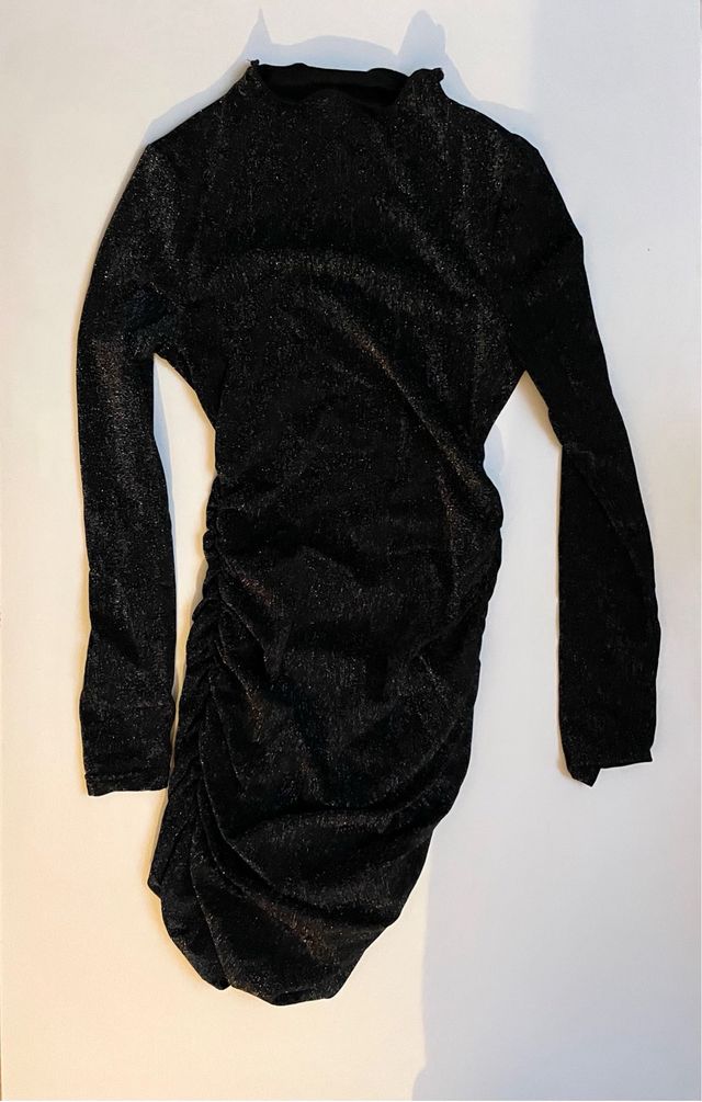 Abito aderente brillantinato