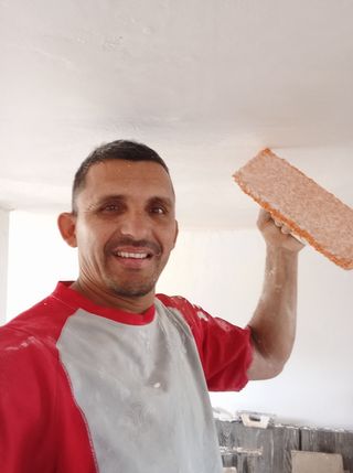 Oficial albañil alicatados reformas