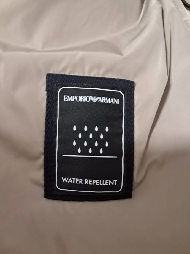 Gabardina emporio armani  - hombre -  impermeable