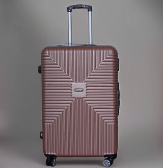 1 Maleta Mediana 20 kg Nueva Golden Roses 30€