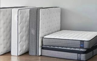 Canapés abatibles: madera y polipiel