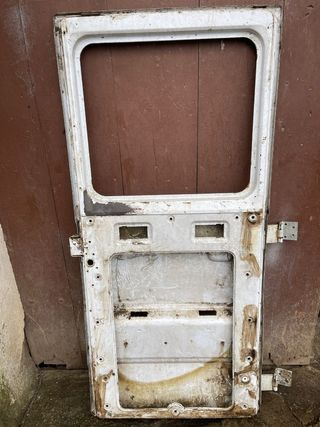 Despiece Mercedes MB puerta etc 