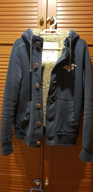 Cazadora hollister