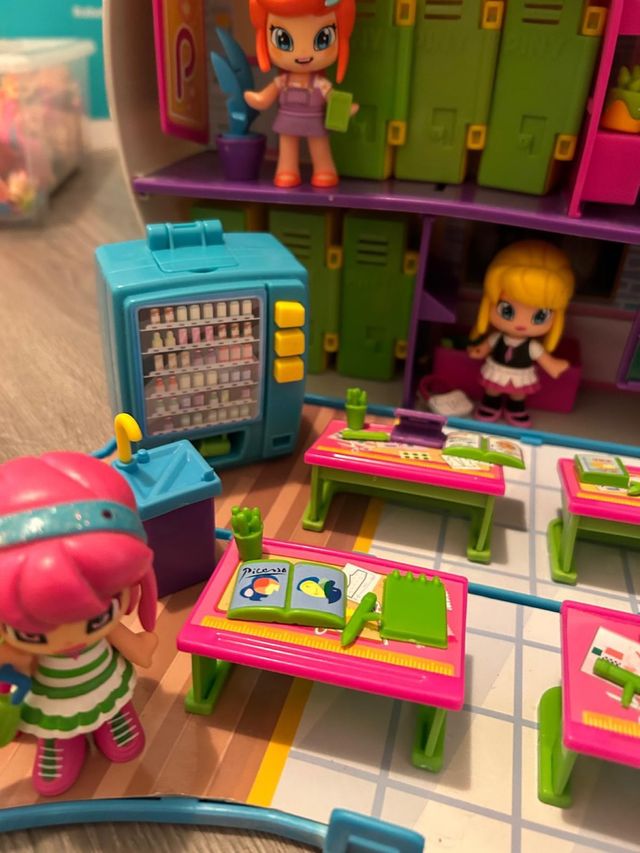 Instituto escuela de Pin y Pon