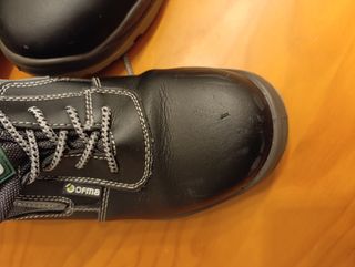 Zapato seguridad T44
