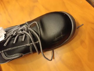Zapato seguridad T44