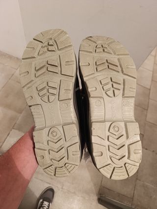 Zapato seguridad T44