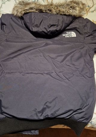 CHAQUETA THE NORTH FACE. TALLA S