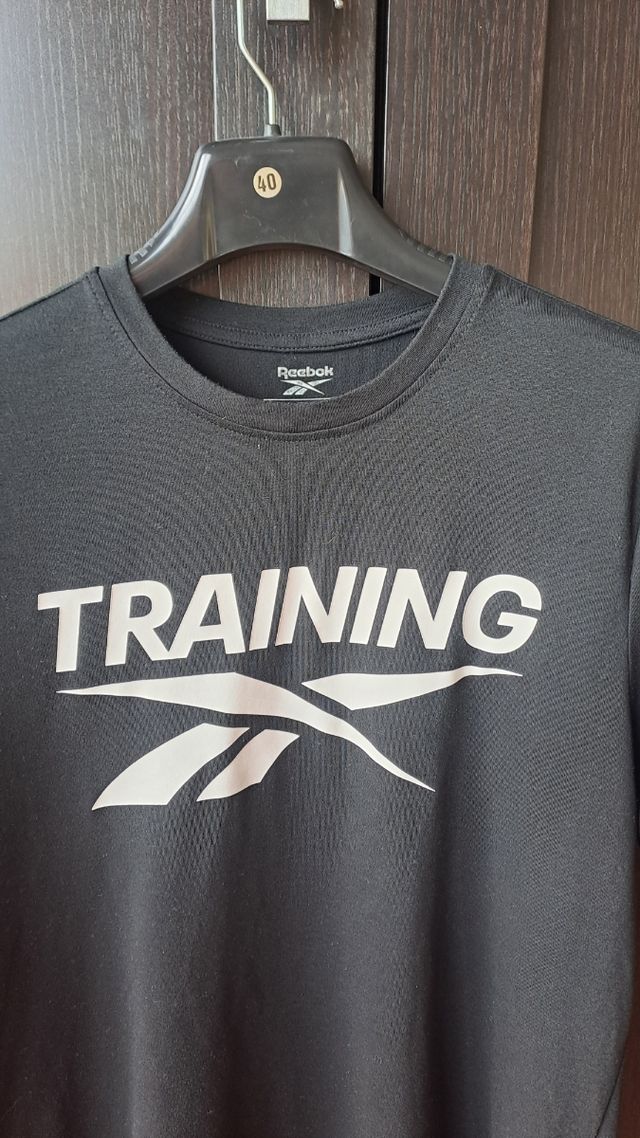 Camiseta entreno Reebok