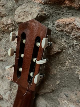 Guitarra clasica original Roca