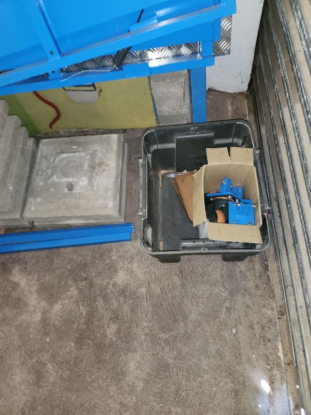 ANDAMIOS ELÉCTRICO COLGANTE CERTIFICADO