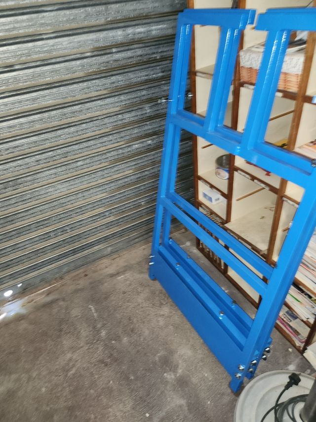 ANDAMIOS ELÉCTRICO COLGANTE CERTIFICADO