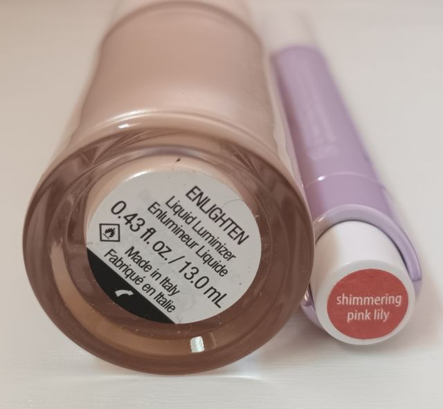 Rare Beauty iluminador