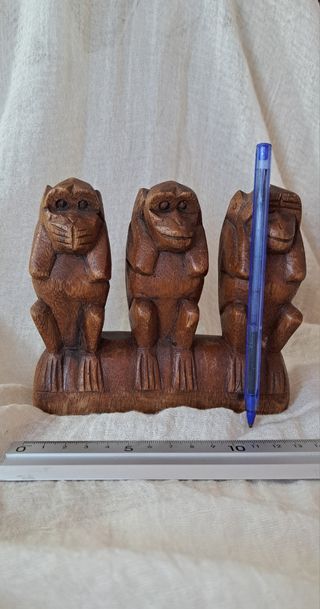 Figura de madera tallada "Monos de Sabiduría"