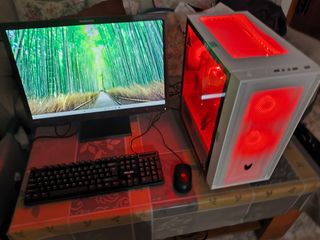 EQUIPO GAMMER LED CORE I5 SSD W11 16GB MONITOR 23