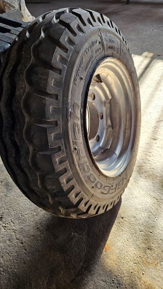 RUEDA REMOLQUE