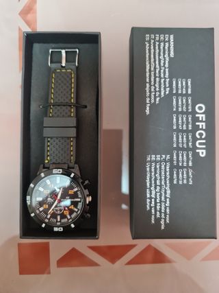 Reloj deportivo analógico sin estrenar 
