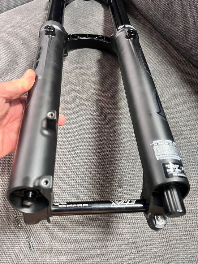 Horquilla Fox 38 Float 29"/27.5+ 170mm Grip Ebike